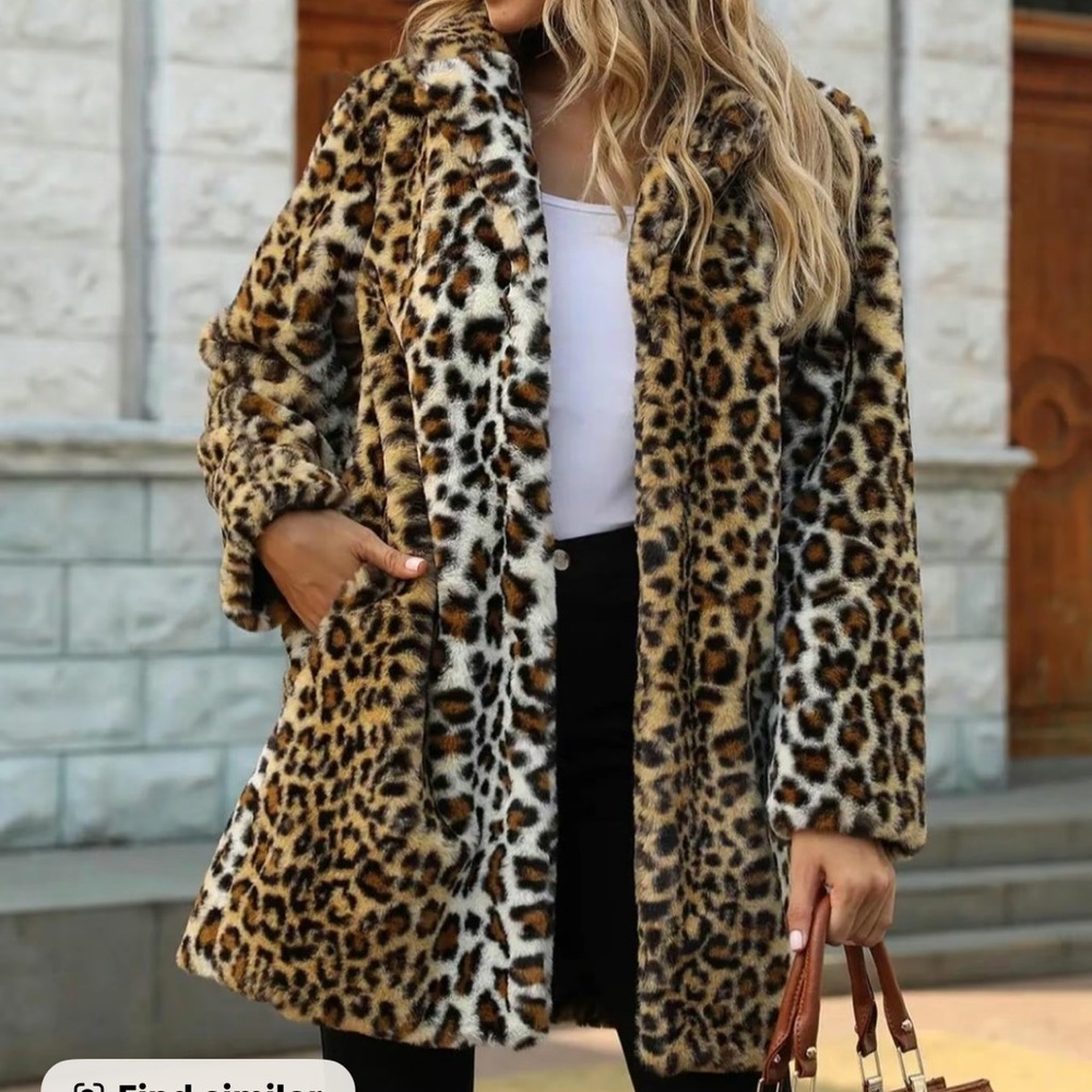 Elegant Leopard Print Teddy Jacket Brand New NEVER WORN